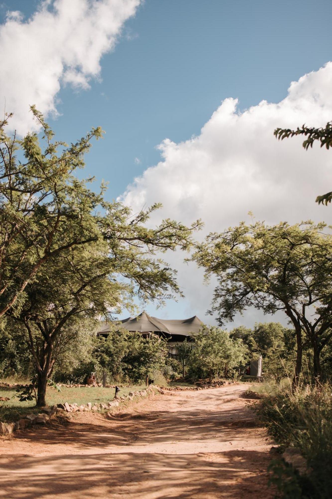 Ndhula Luxury Tented Lodge White River Εξωτερικό φωτογραφία