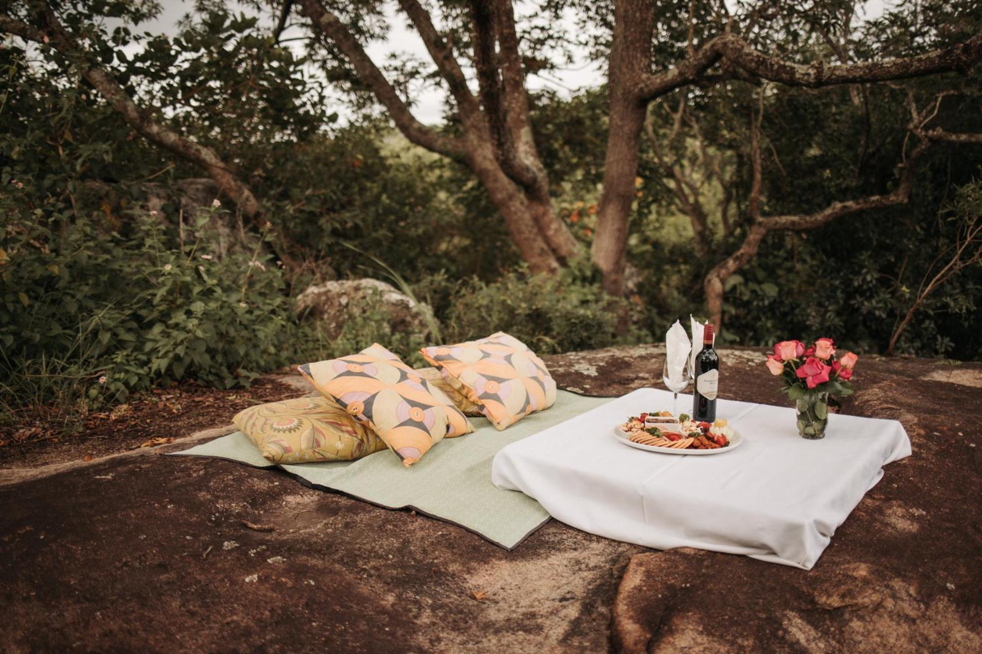 Ndhula Luxury Tented Lodge White River Εξωτερικό φωτογραφία